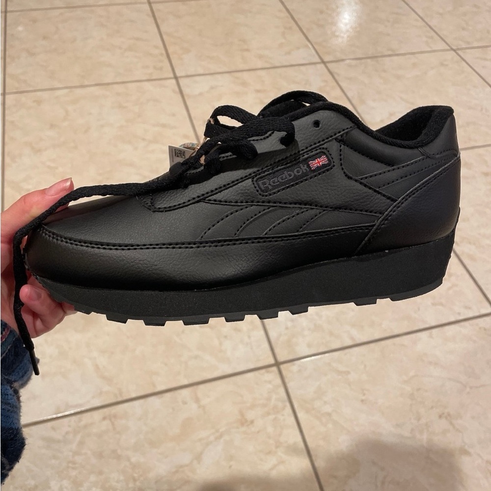 Reebok Men's Classic Black Sneakers